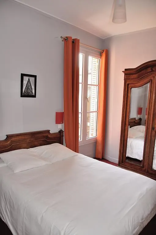 Verlaine Hotel